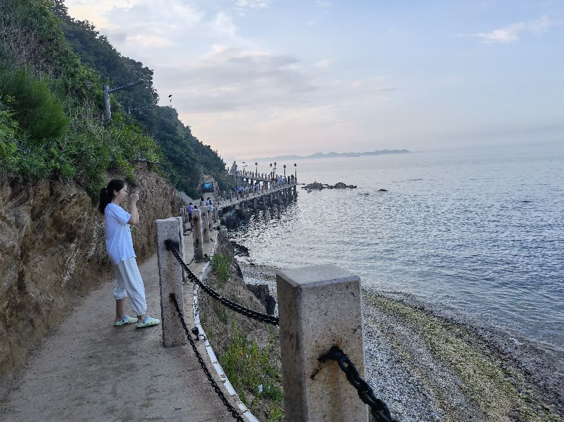 威海和厦门哪个海干净,威海的海干净美丽