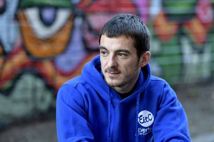 忠诚大于一切，英格兰最佳左后卫之一，太妃糖守护者拜恩斯