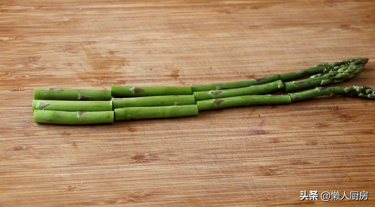 减肥如何煎鸡胸肉好吃,煎鸡胸肉跟水煮鸡胸肉