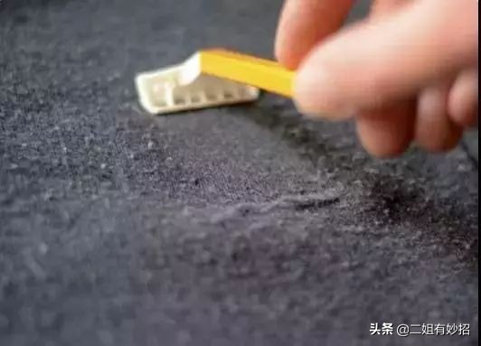 新鞋挤脚太瘦怎么办,新鞋子拉链拉不动的解决办法