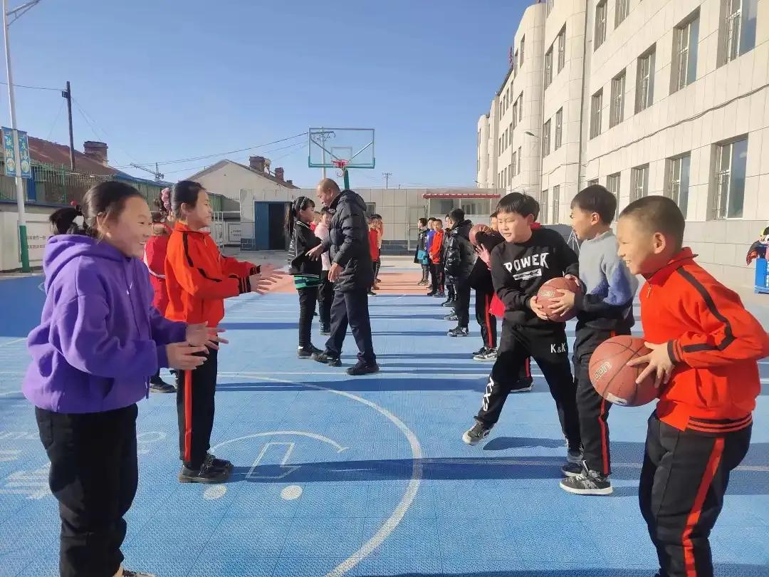 【壹乐园运动汇】零下20多度的体育课是这么上滴!