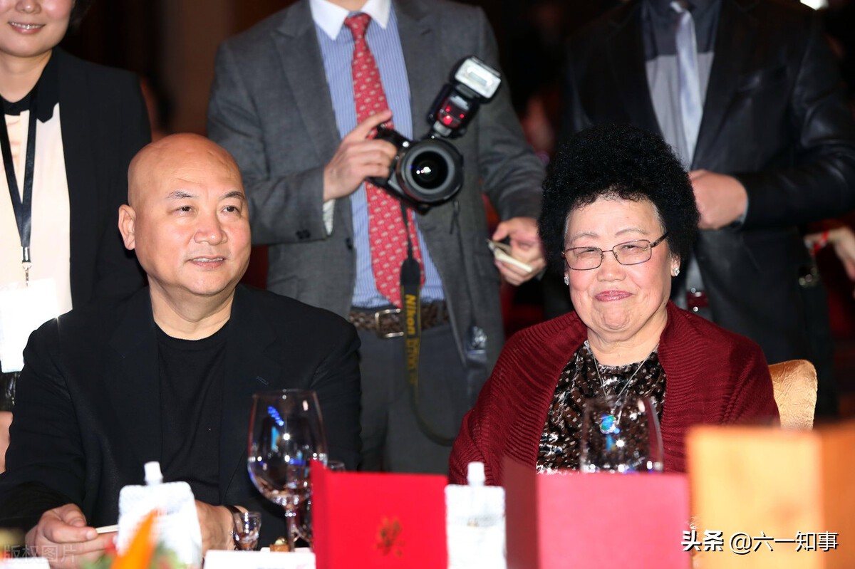 富华陈丽华视频,富豪陈丽华富华国际