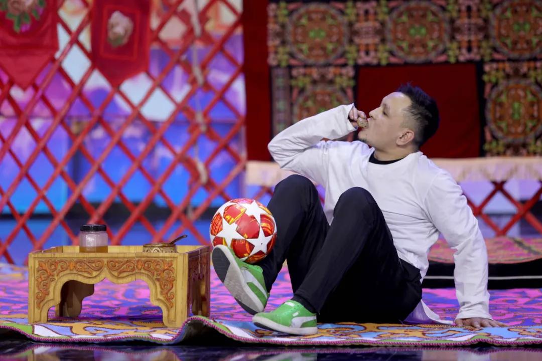 文安VS特克斯|少年展示传承600余年的高杆绝技,每一个动作都令人心惊胆颤