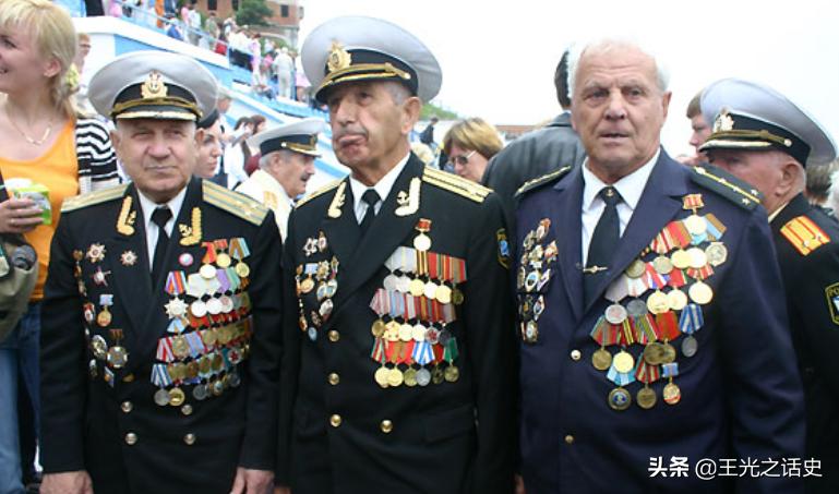 和德国纳粹不共戴天的俄罗斯，为什么有“光头纳粹”?