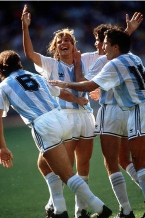 足坛“爆发力”最强的球员是谁?C罗未入选,大罗爆发力太强