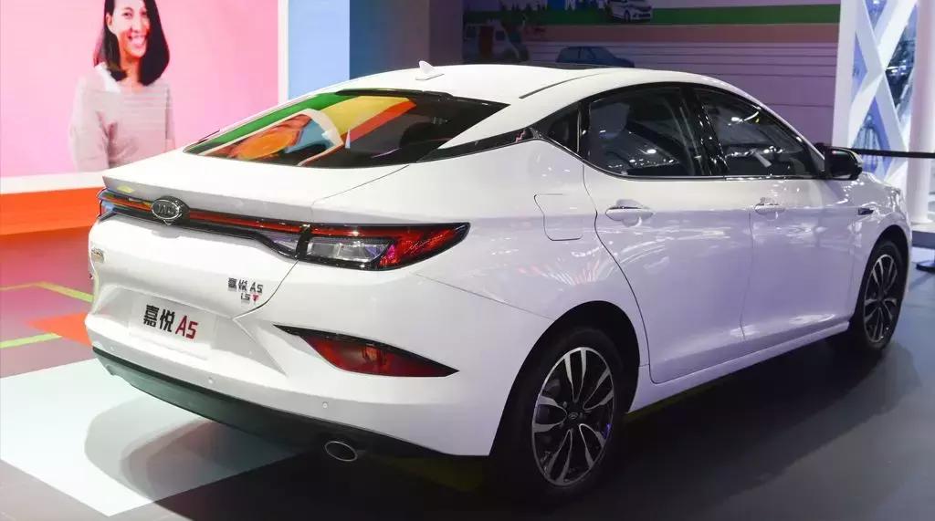 嘉悦a5汽车小视频,江淮嘉越嘉悦a5