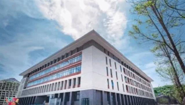 据说贵州万千大学生都集中在这里，这究竟是什么样的一个地方？