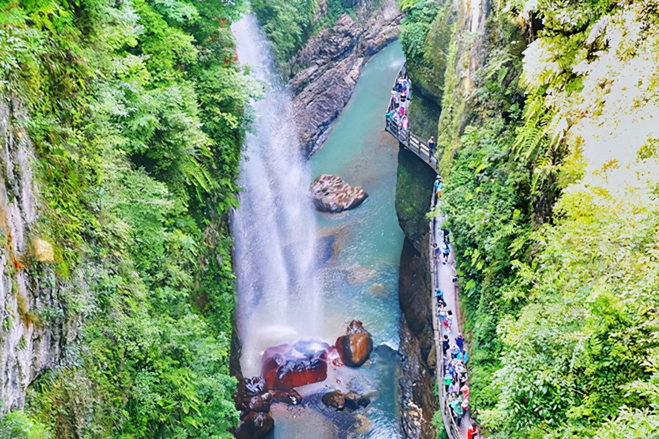 恩施旅游必游十大景点推荐一下,恩施旅游必去十大景点推荐一下