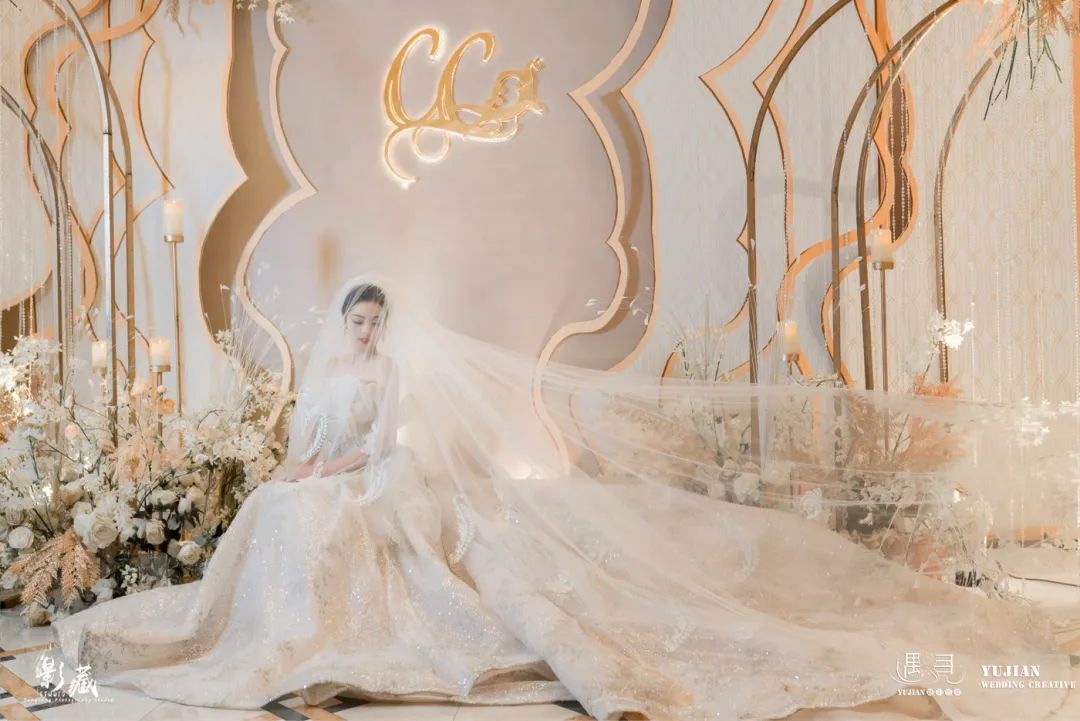 香槟色主题婚礼布置,香槟色婚礼桌椅布置