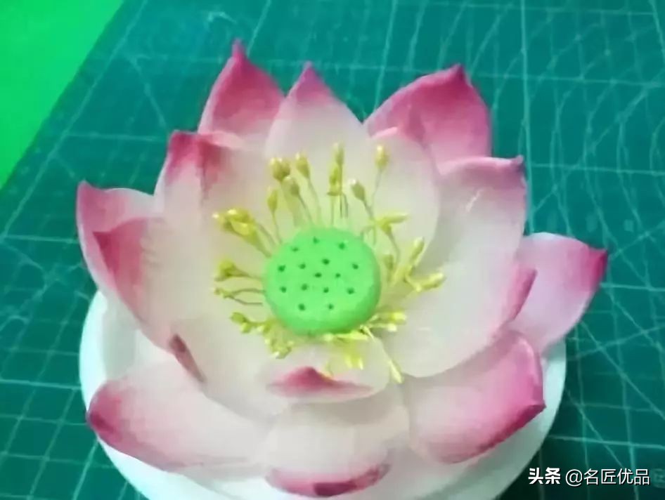 手工制作荷花睡莲,夏天的荷花手工小朋友