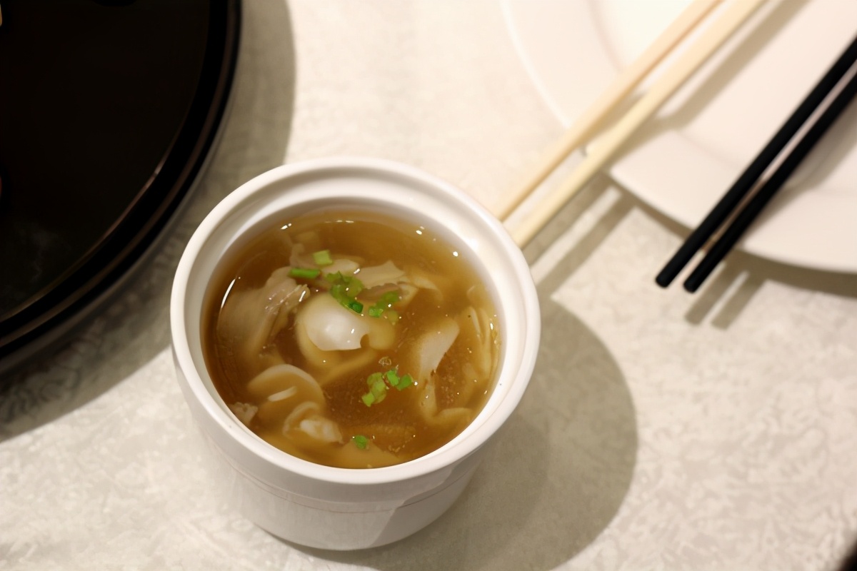 北京非遗美食跟唐鲁孙先生学吃北京烤鸭，食不厌精脍不厌细