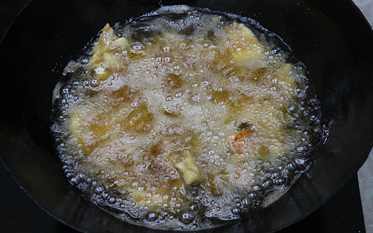 大鲍鱼鱼怎么做才好吃,香酥草鱼的做法大全窍门