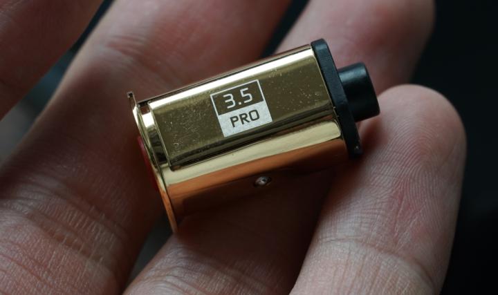 拥有一台苹果手机和华为手机,又一款华为手机新机