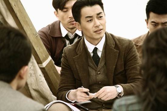 张若名：周恩来的初恋，*颖超邓**承认“他们很般配”，但志同道不合