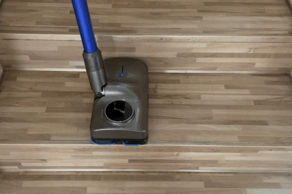 戴森v8能装拖把头吗,用了四年的戴森v8