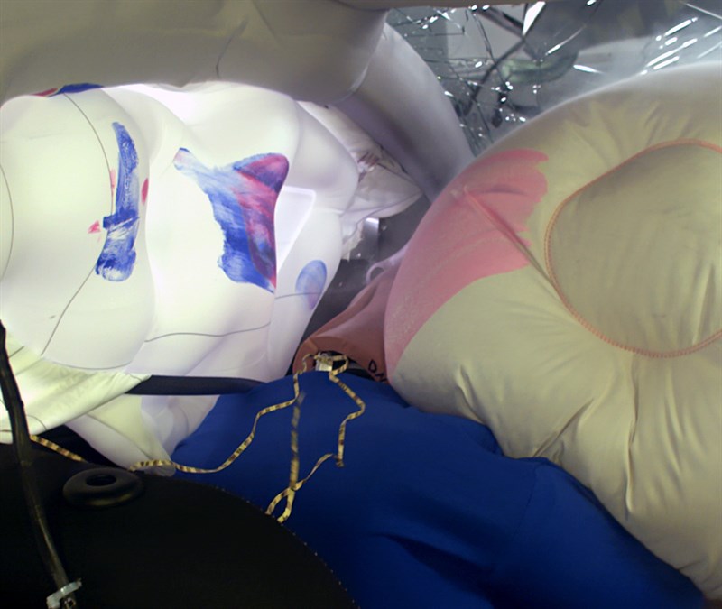 帕萨特2023安全碰撞测试,帕萨特c-ncap碰撞测试