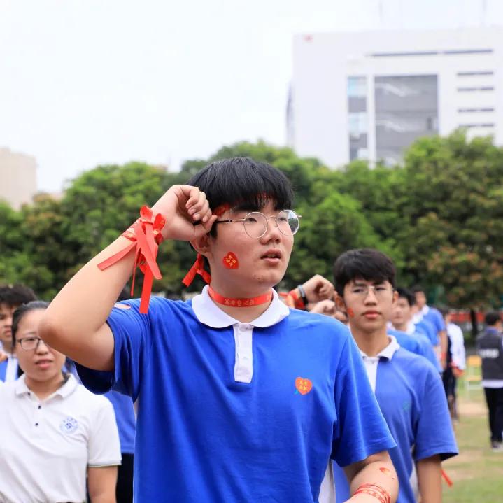 高考百日冲刺誓师大会节目流程,高考60天冲刺誓师大会美篇