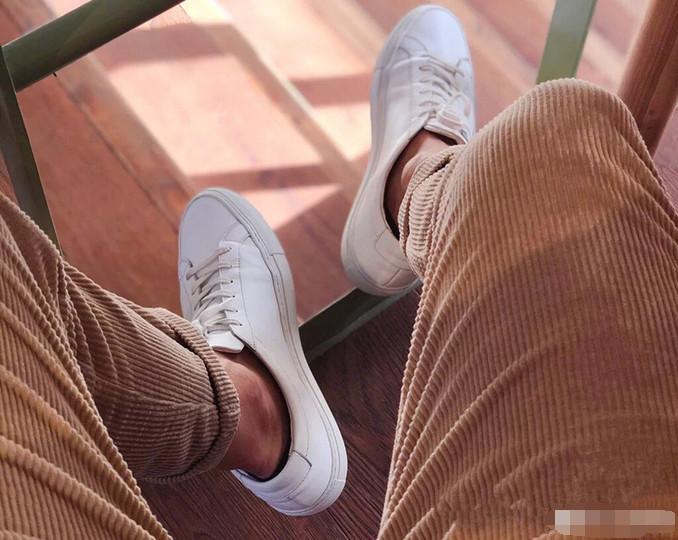 夏季大牌小白鞋推荐,夏日热销高档品质小白鞋