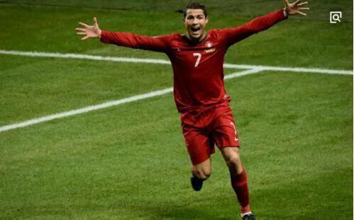 世界杯球员c罗励志故事文字版,2022世界杯c罗球迷心路历程