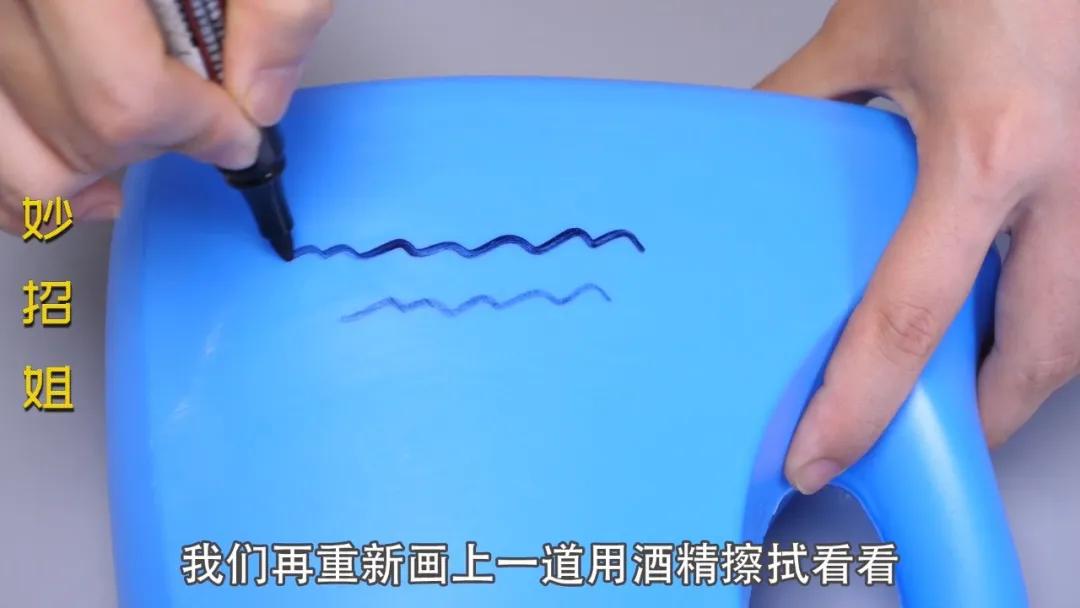 白鞋水洗后发黄,白鞋发黄变脏怎么办