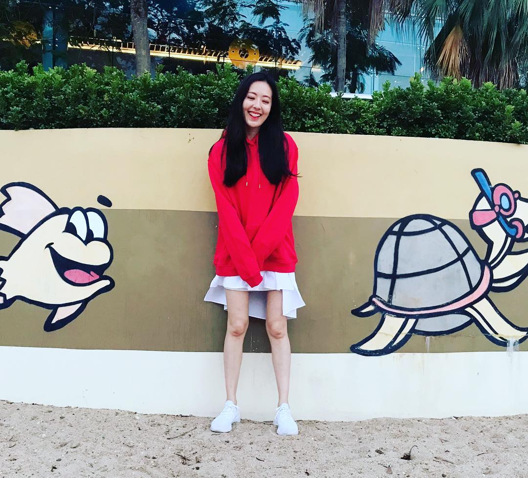 37岁唐诗咏近况,唐诗咏36岁照片