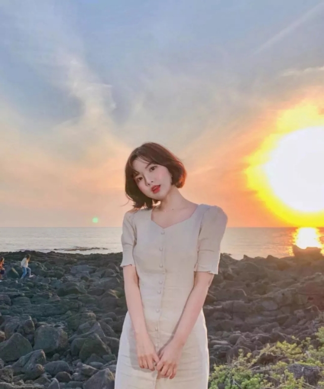 适合微胖女生的短发发型多种多样,适合微胖女生的短发发型