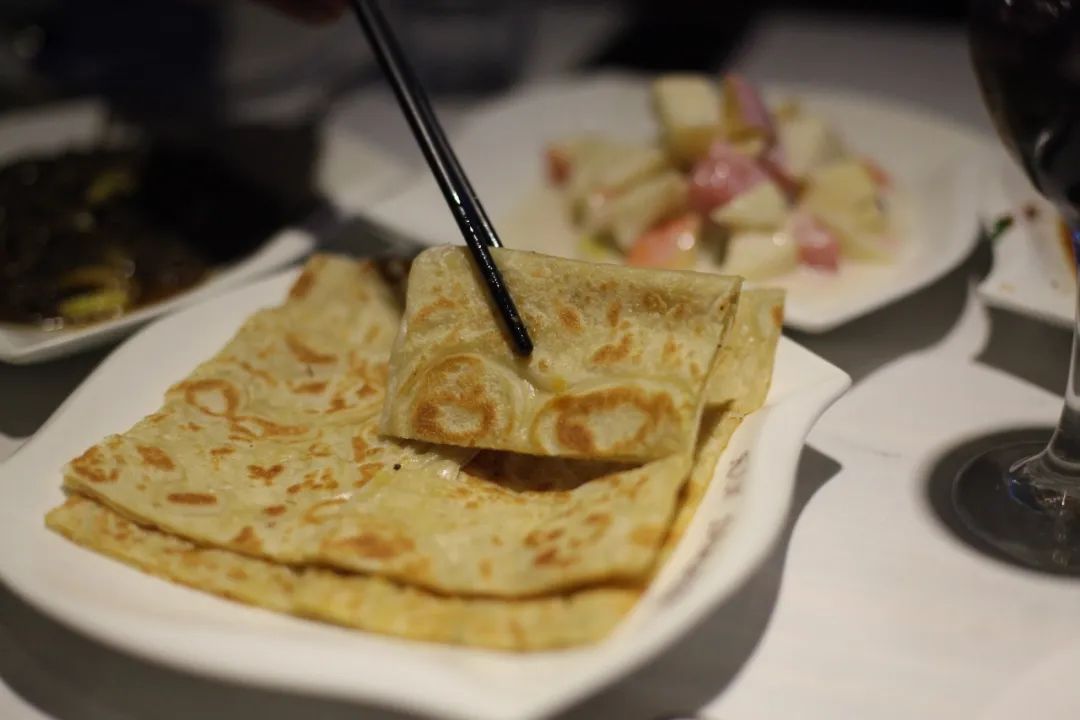 *疆新**都是荒漠戈壁?这几家高颜值餐厅,彻底颠覆你对*疆新**的概念