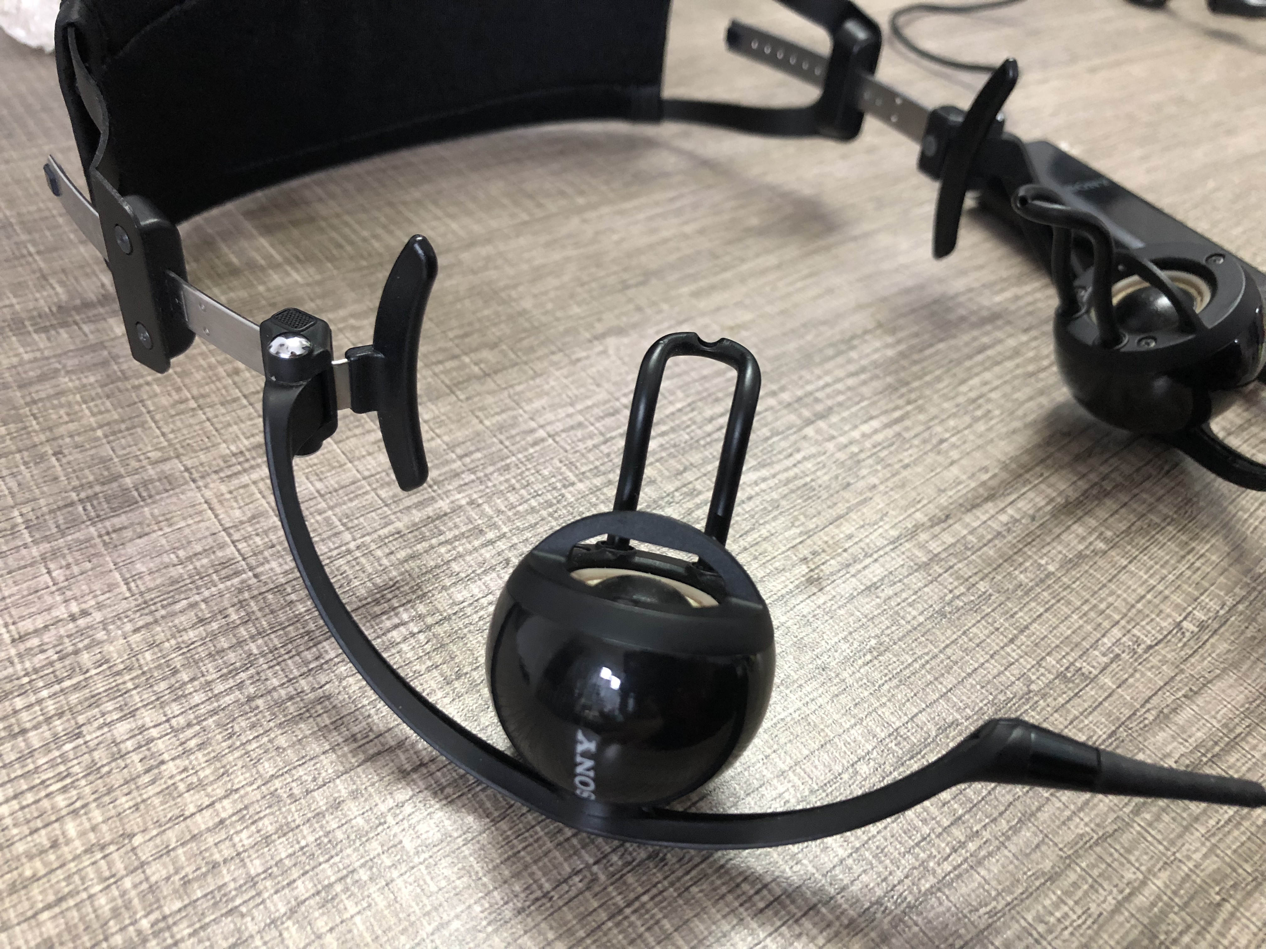 索尼x11蓝牙音箱拆解,索尼空气传导蓝牙耳机测评