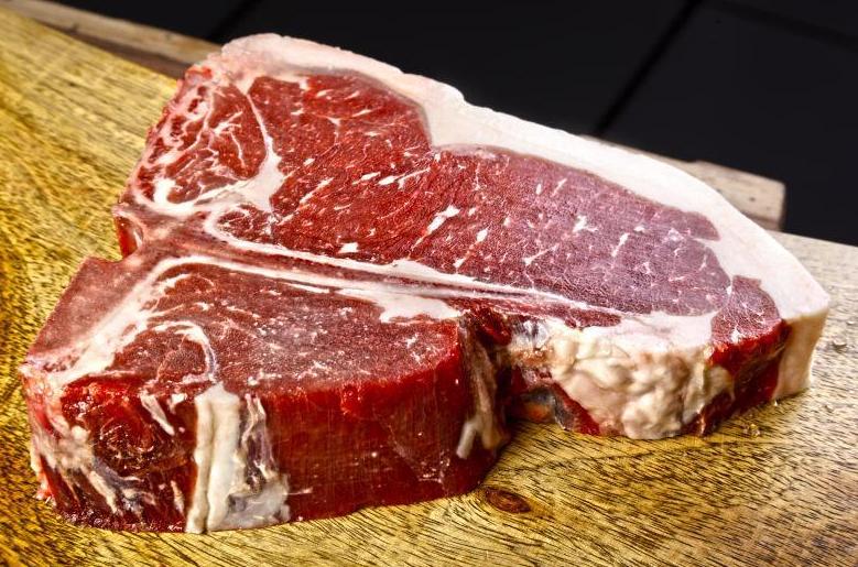 如何喂博美,博美犬正确喂食方法