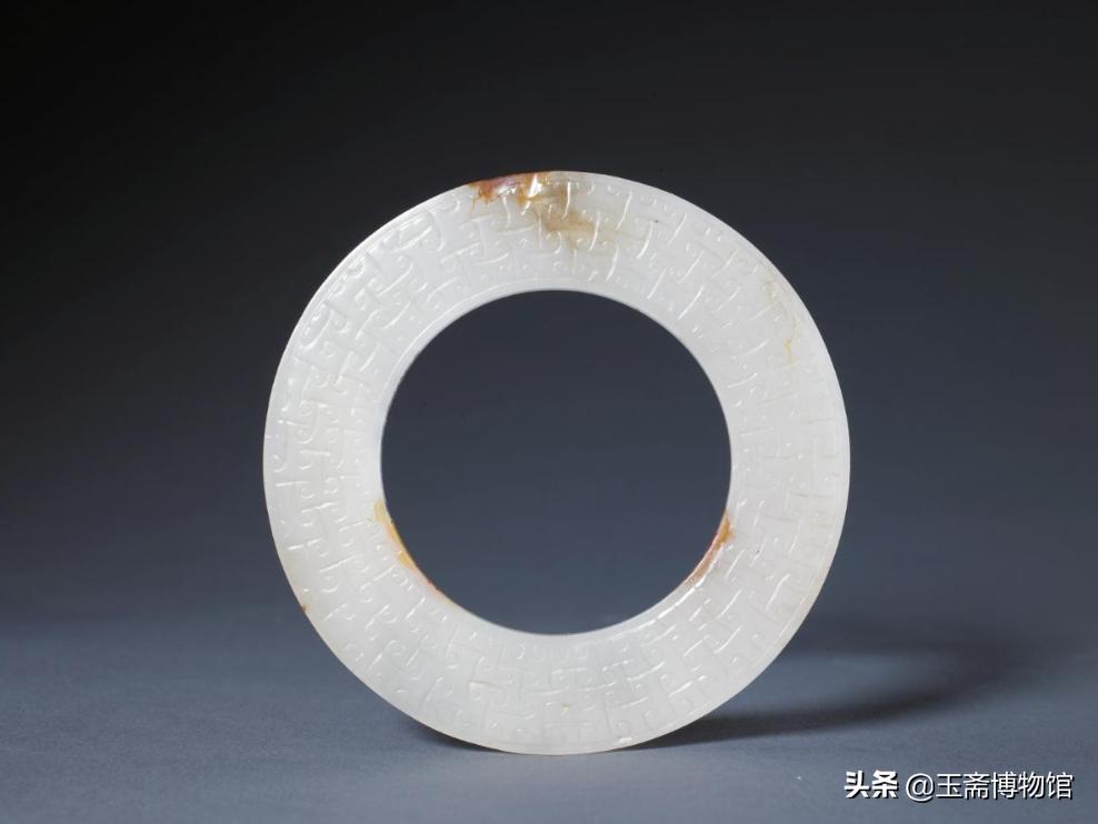 有火痕是假古玉？无沁色者非古玉？此文告诉你古玉捡漏的正确姿势