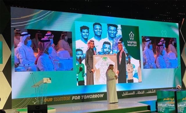 中东土豪购军火,中东土豪买曼联