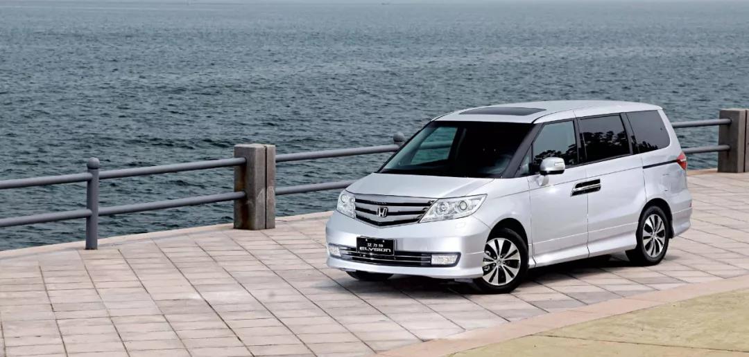 你知道女神年轻时有多美吗,当年的女神你还认识多少个