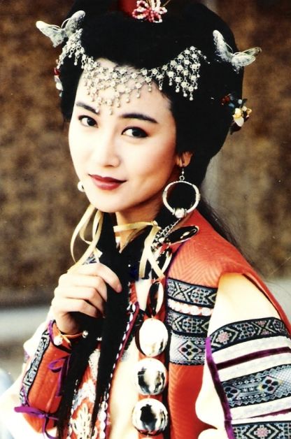 短发鼻祖袁洁莹近照图片,袁洁莹年轻时候最美的照片