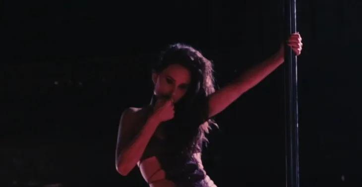 因爱成“神”或是为爱着“魔”,差别只在一念间