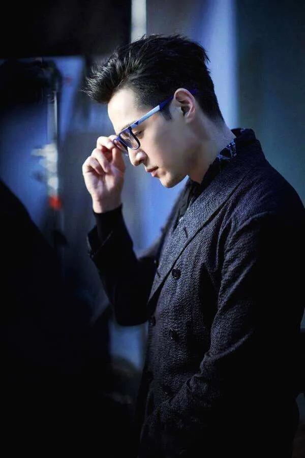 胡歌申花30周年,男神胡歌靳东王凯杨烁