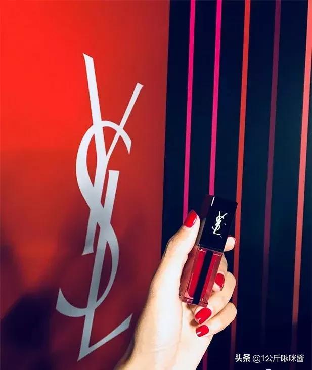 ysl唇釉推荐黄皮深唇试色,ysl圣罗兰水光镜黑管唇釉418