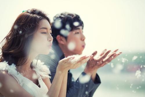 修图对比前后婚纱照海边,不上镜拍婚纱照修图前后对比