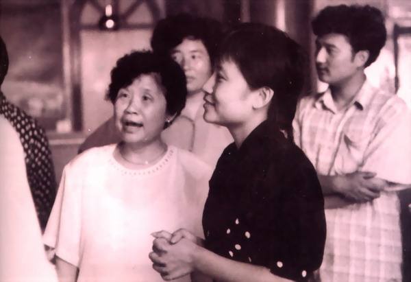 李娜出家后的青藏高原,曾经很火的李娜为什么出家呢