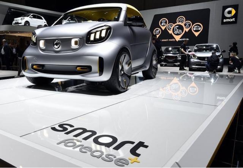 即将上市的电动smart,smart改奔驰