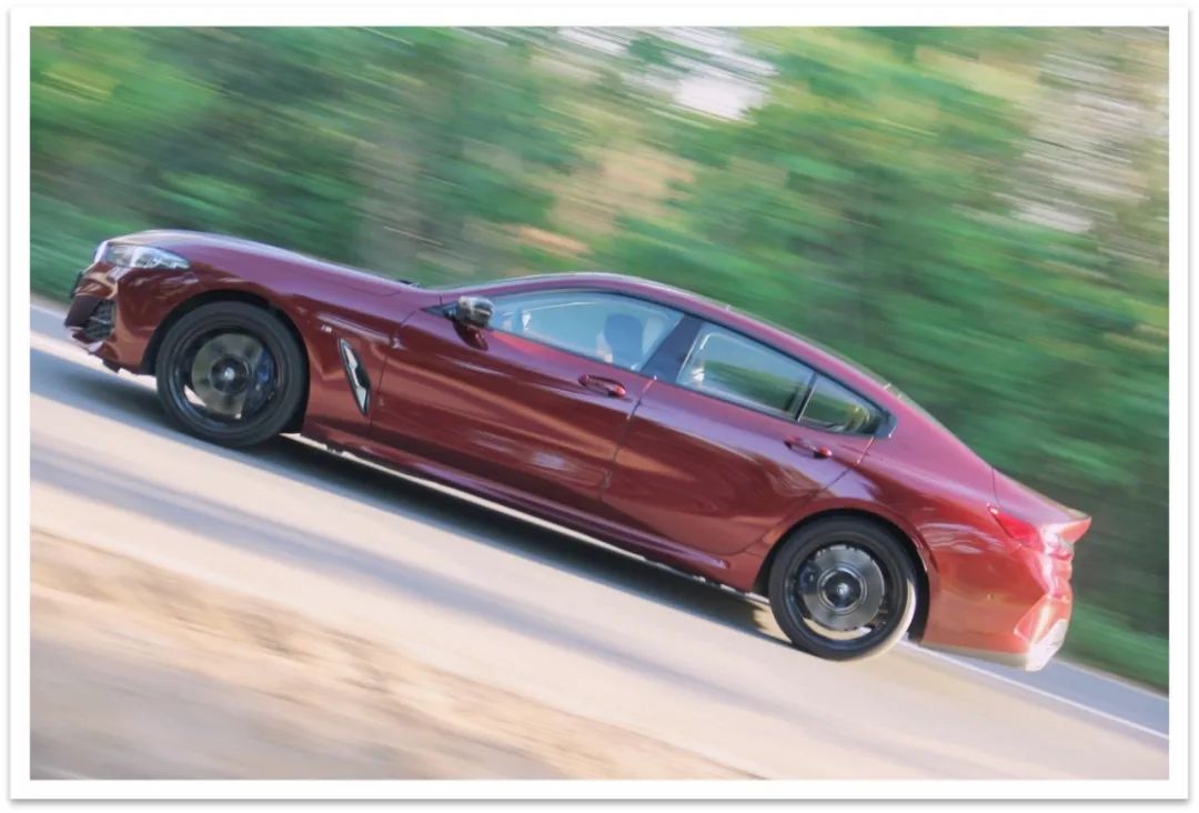 宝马轿车的天花板，试驾你不知道的“宝藏”8系