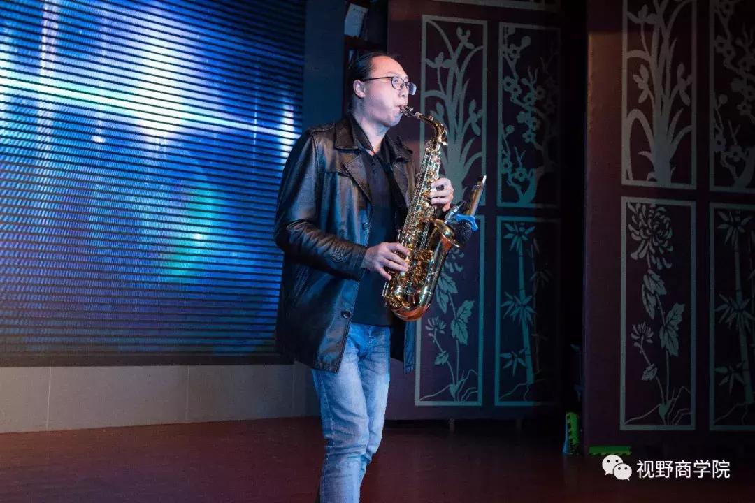 智富2019营销助力实战论坛暨视野·BOSS商学中山分院年会盛大召开