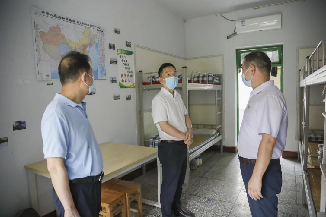 中学开学工作平稳有序,开学工作整体平稳有序