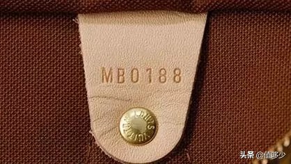 牢记这几个挑选技巧,鉴别奢侈品包包