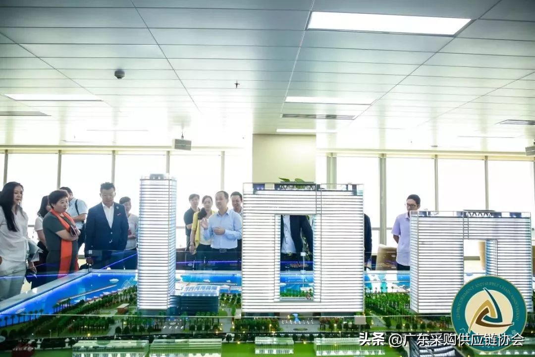 热烈祝贺商会顺利召开,热烈祝贺庆典行业年会圆满成功