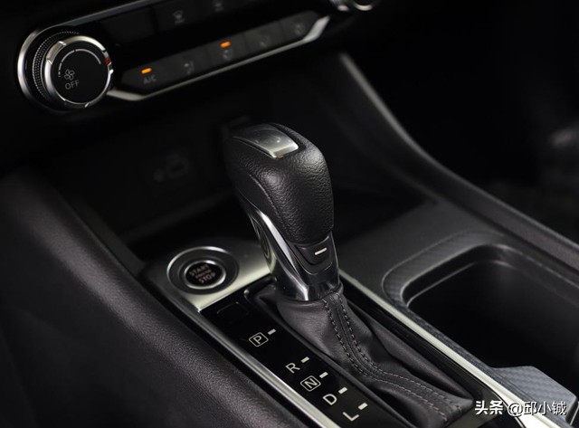 是日产轩逸好还是现代伊兰特好,都是好车雷凌轩逸思域怎么选