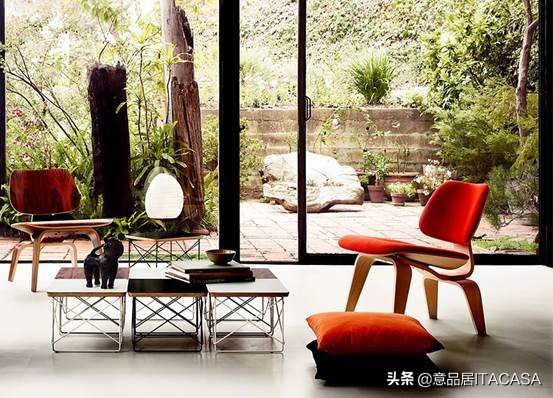 从Cassina到Vitra|这十把椅子里，藏着永不过时的时代风尚