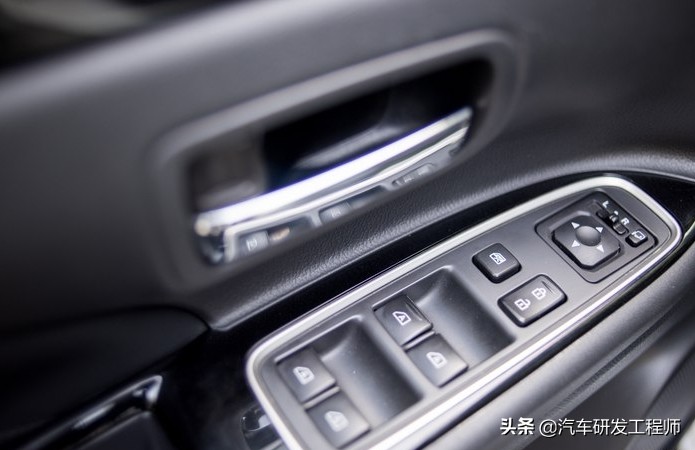 三菱汽车油耗怎么样,三菱欧蓝德真实用车感受