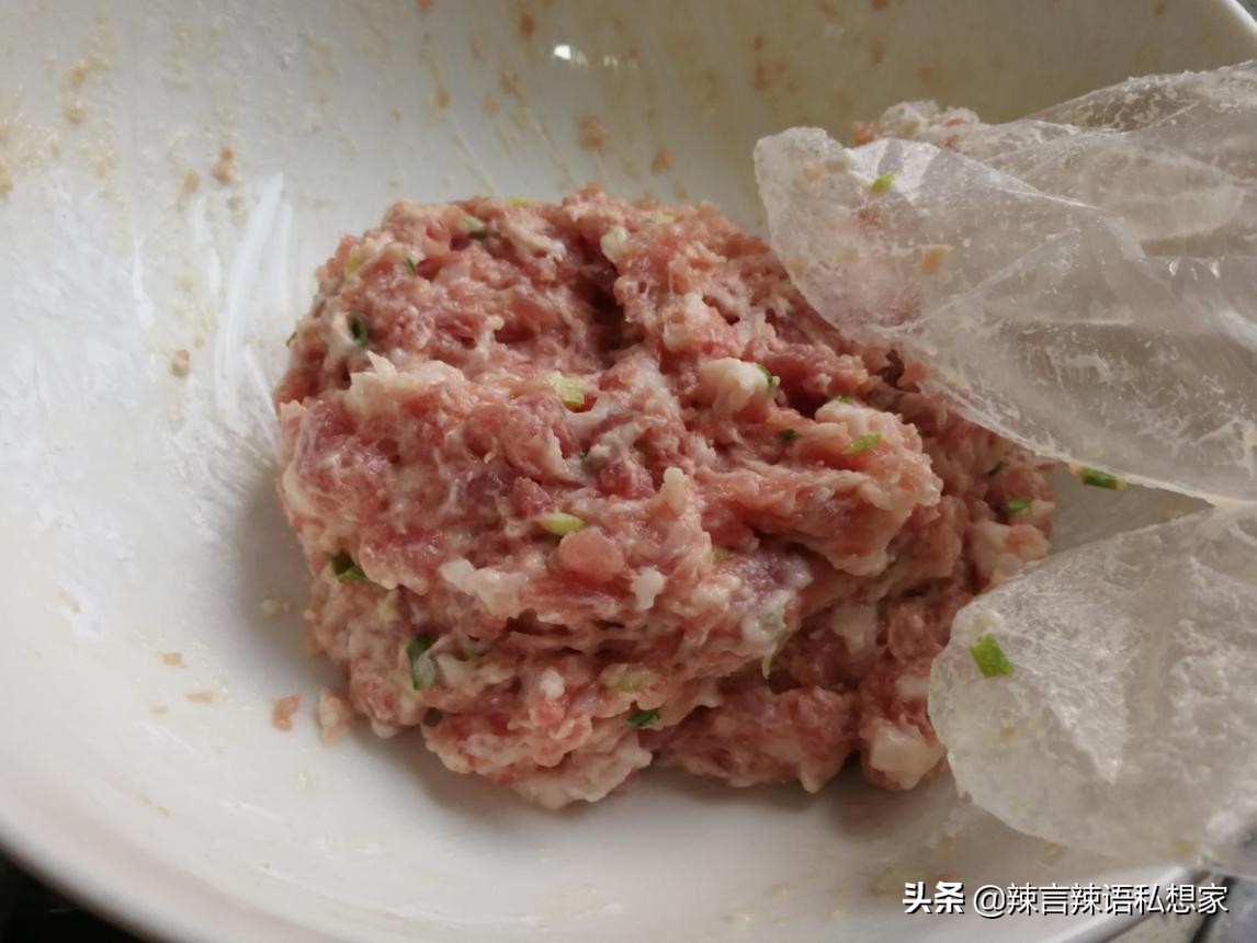 不用锡纸和肠衣自己在家做火腿肠,在家怎么自制火腿肠没有肠衣