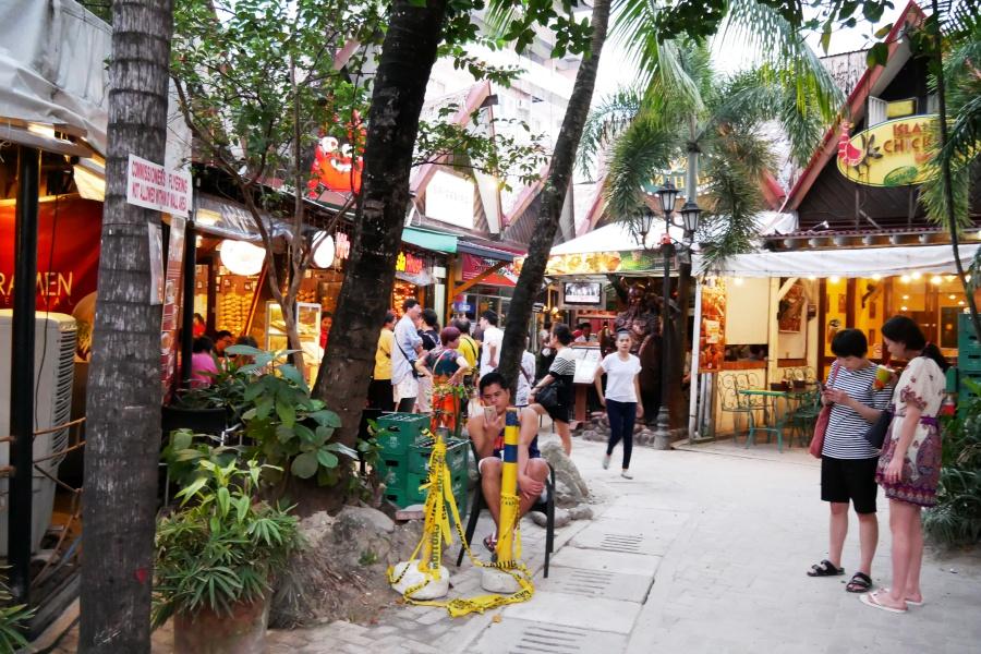 菲律宾长滩自由行旅游攻略地图,长滩岛的风帆船