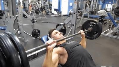 如何才能练出饱满的胸肌,五个动作教你如何练出饱满胸肌